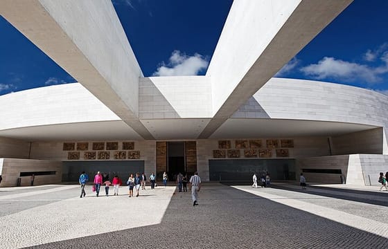 From Lisbon: Half Day Tour to Fátima