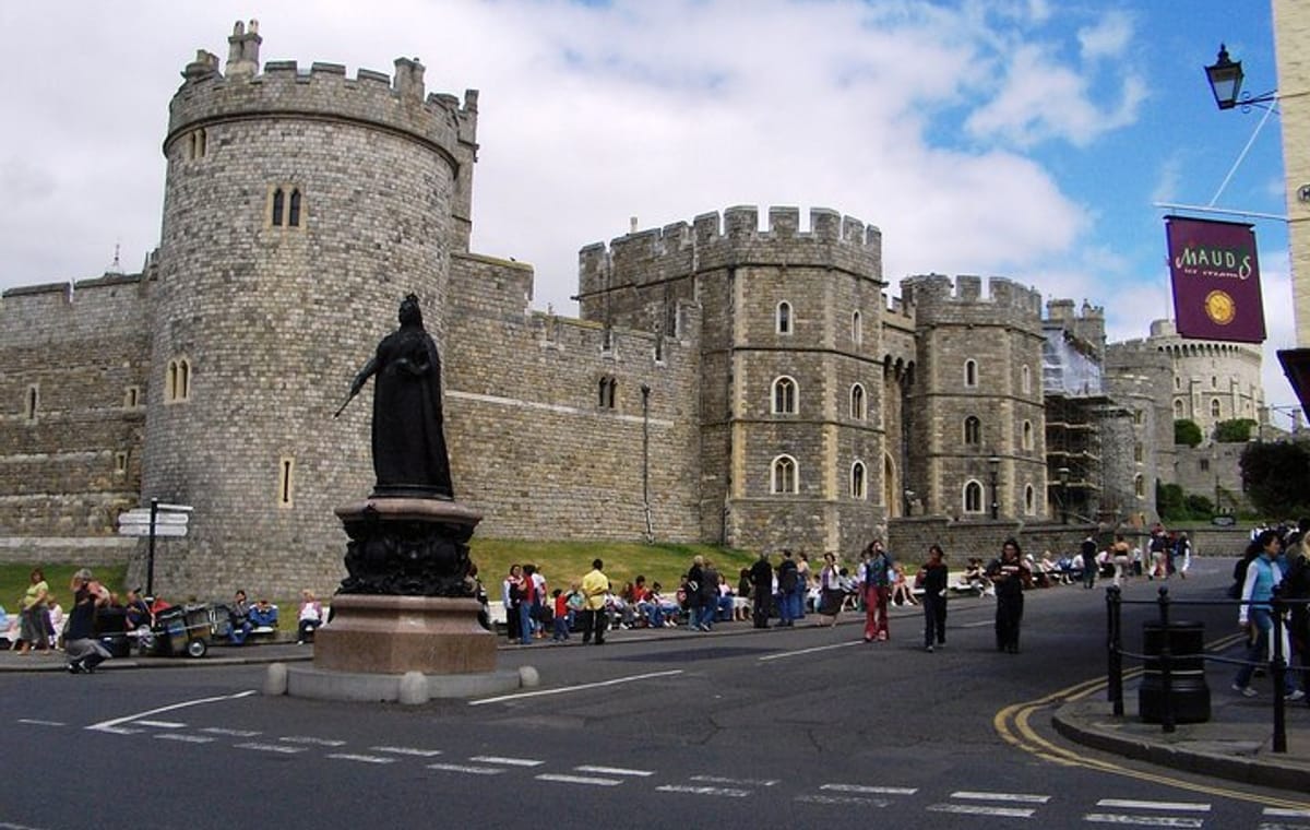 Royal Windsor Castle, Private Tour includes Admission with Audio Guides