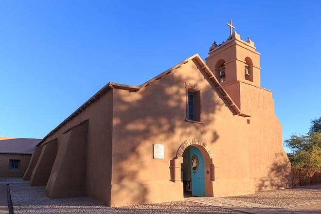 Full day Altiplanic Lagoons + Red stones viewpoint + Salar de Atacama 4