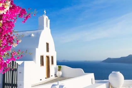 The Greek Gems: Athens, Delphi, Meteora and Santorini