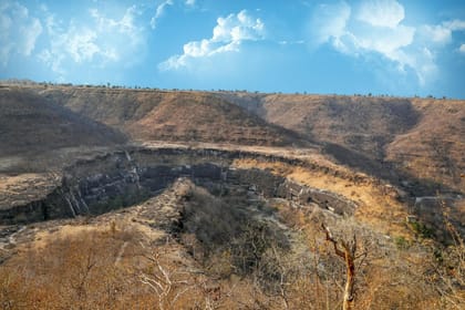 Heritage Tour of Temples and Caves in Maharashtra and Karnataka