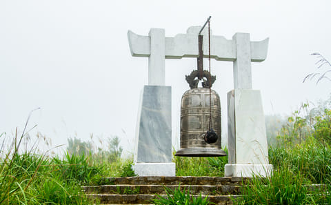 Bach Ma National Park Trek and Beach Day in Da Nang
