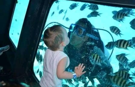 Semi-Submarine Tour with Snorkeling in Hurghada, Egypt