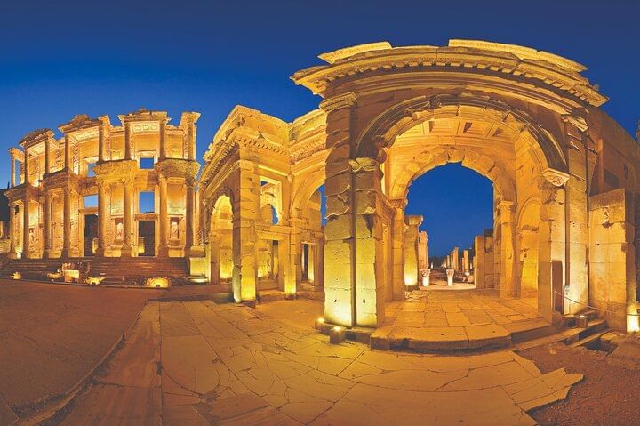 mazaeus and mithridades port