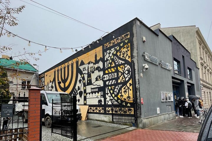 Krakow Jewish Ghetto and Quarter Audio Guided Walking Tour 10