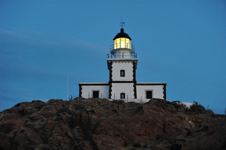 Santorini 5 Hour Custom Private Sightseeing Tour