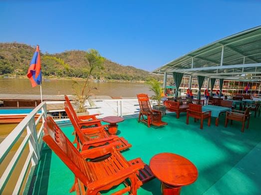 Must visit half day tour in Vientiane