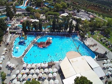 Full Day Admission to Limnoupoli Waterpark in Rethimno