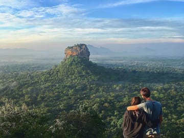 Pidurangala and Sigiriya Adventure Tour in Sri Lanka