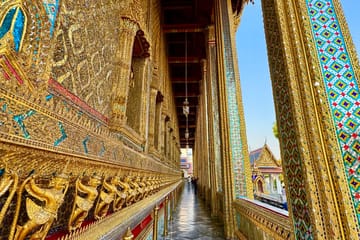 Bangkok Walking Tour of Grand Palace, Wat Pho, and Chinatown