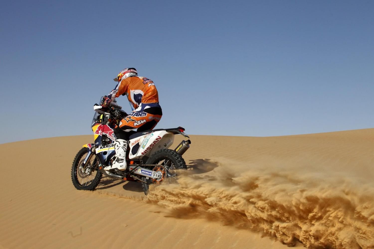 KTM Dirt Bike Tour Dubai with Daytur