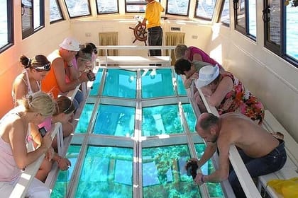 1 Hour Glass Boat with Private Transfer from Sharm El Sheikh