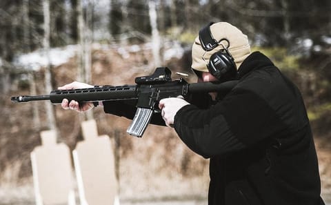 Krakow: Extreme Shooting Range with Hotel Pick-Up