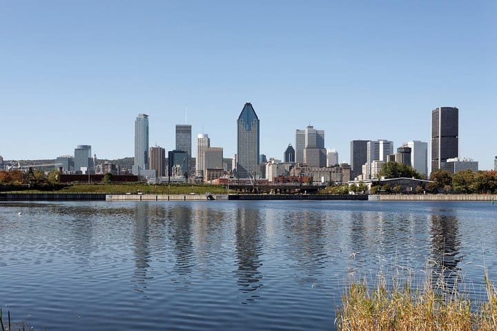 Small-Group Sightseeing Tour of Montreal 4