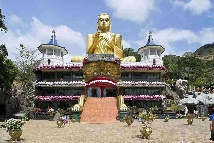 Sigiriya Rock and Dambulla Cave Temple Day Tour