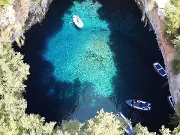 Boat Tour of Melissani Lake Cave and Myrtos Beach Views