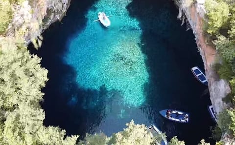 Boat Tour of Melissani Lake Cave and Myrtos Beach Views