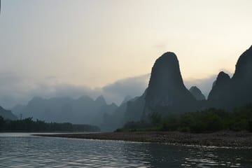 Li River Cruise from Guiliin to Yangshuo Reed Flute Cave Tour