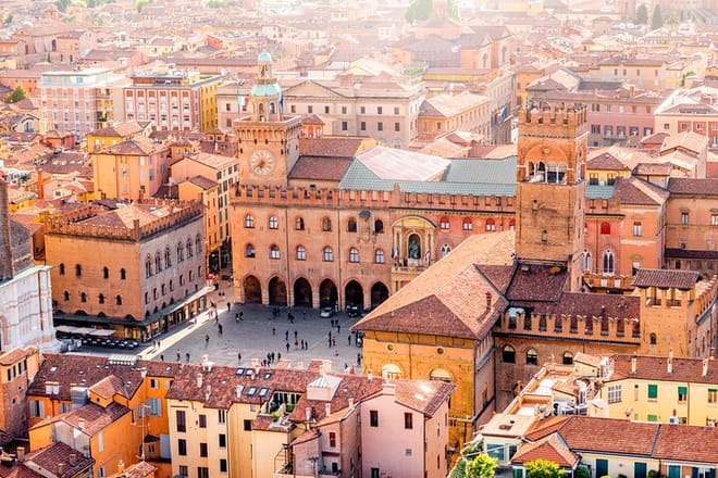 Florence to Bologna Day Trip: Medieval Charm & Culinary Delight