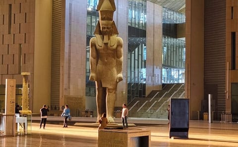 Private Guided Tour of Giza Pyramids and Grand Egyptian Museum