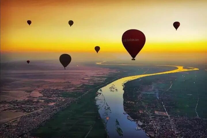Private Luxor Overnight with Hot Air Balloon from Hurghada