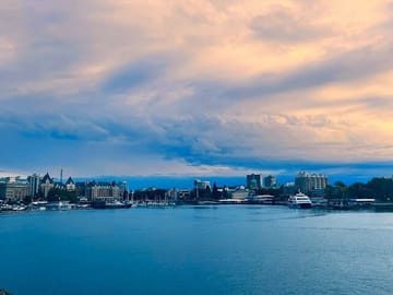 Private 4-Day Tour of Vancouver, Victoria, and Whistler