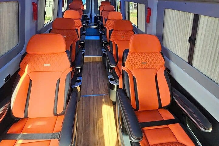 Hanoi To Sapa or Return Luxury Limousine Bus Transfer