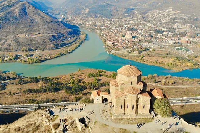 3 Days Package Tour in Georgia - Tbilisi, Mtskheta, Kakheti, Kazbegi 3