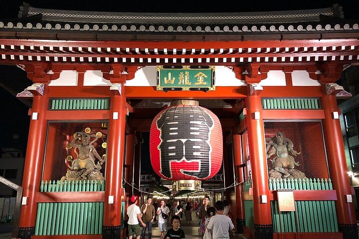 Asakusa: Culture exploring bar visits after history tour