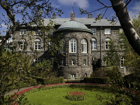Alþingishússgarðurinn- The Parliament House Garden