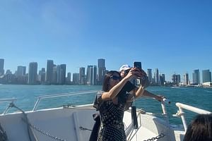 Miami:Skyline South Beach 90min Millionaires cruise & Hop on Hop Off Bus Tour