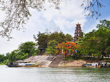 Private Tour: Best of Hue City Sightseeing