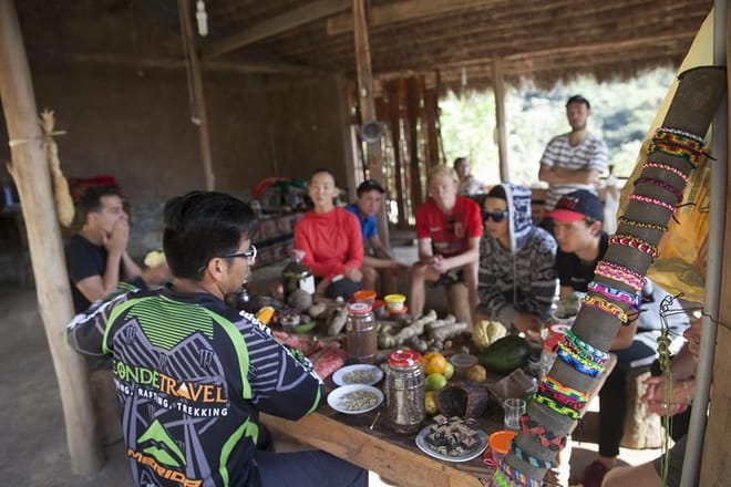 Traditional product exposition