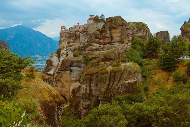 Full-Day Private Trip to Meteora from Thessaloniki 7