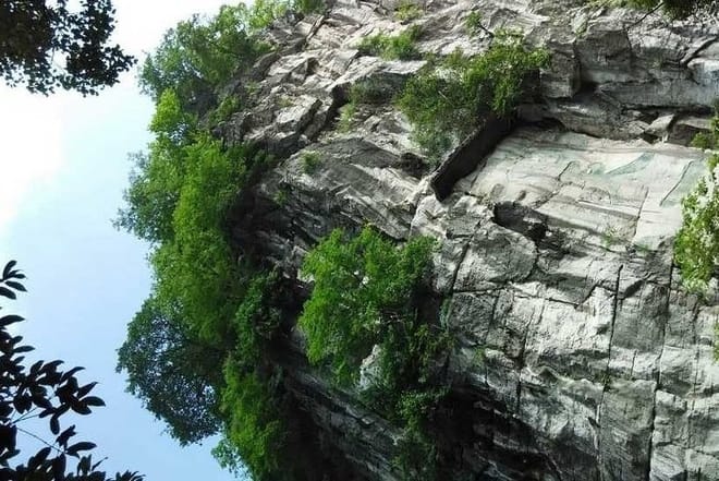 Elephant Trunk Hill and Duxiu Peak Guilin Private Day Tour  5