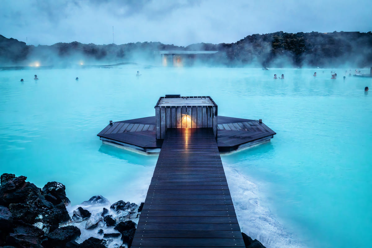 Blue Lagoon to Reykjavik, by IceTransfer.is