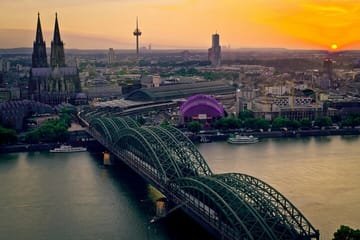 Private 10-Hour Cultural Tour of Cologne with Guide