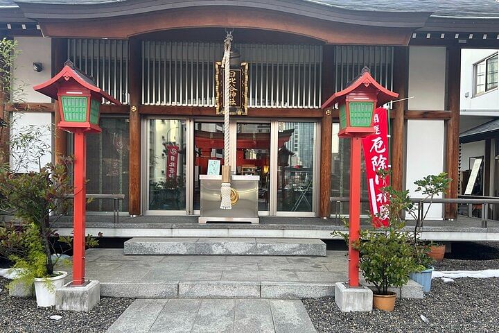 Hama Rikyu Gardens and Surroundings Guided Waking Tour