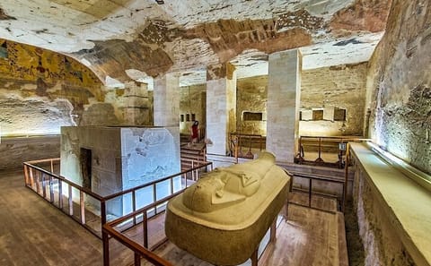 Luxor Day Tour from Hurghada: Kings Valley and Hatshepsut Temple