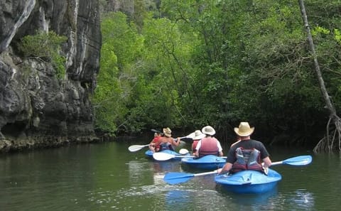 Guided Langkawi Sunset Kayaking Adventures With Hotel Transfers