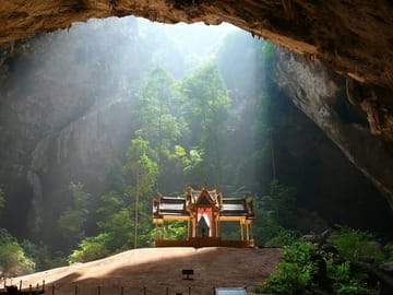 Private Tour of Sam Roi Yod National Park and Praya Nakhon Cave