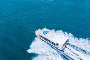 Singapore - Albatross Speedboat Adventures Cruising in Sentosa
