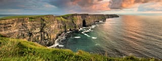 Aran Island (Inisheer), Cliffs of Moher & Cliff cruise departing from Galway City. Guided. 