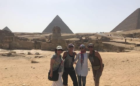 Cairo Layover Tour to Giza Pyramids and Sphinx