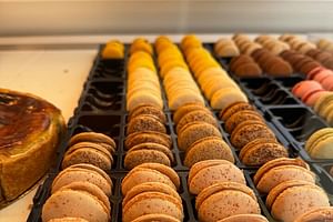 Bordeaux Exclusive Bakeries and Pastries Food Tour - Max 6 Person