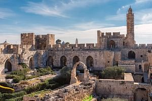 Jerusalem Outdoor Escape Game: Clash of Cultures