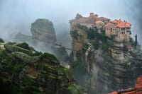 Delfi & Meteora 2 Days Private Sightseeing Tour 1