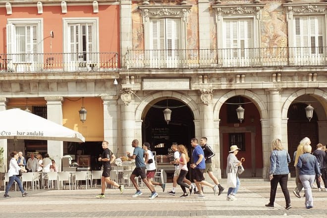 Running tour  - Highlights of Madrid - Palacio, Plaza Mayor, Retiro and more
