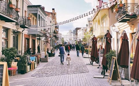Three-Day Private Tour of Ananuri and Gori, Georgia