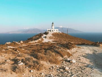 2 Hours Feel Like A Local Walking Tour in Mykonos Town